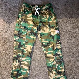 SOLD Tall Girl Long Inseam Cargo Pants
